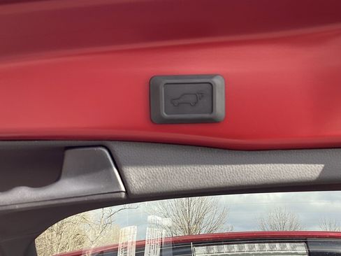 New 2025 Toyota RAV4 XLE Premium image 12