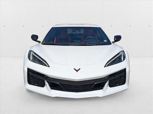 Used 2023 Chevrolet Corvette Z06 image 2