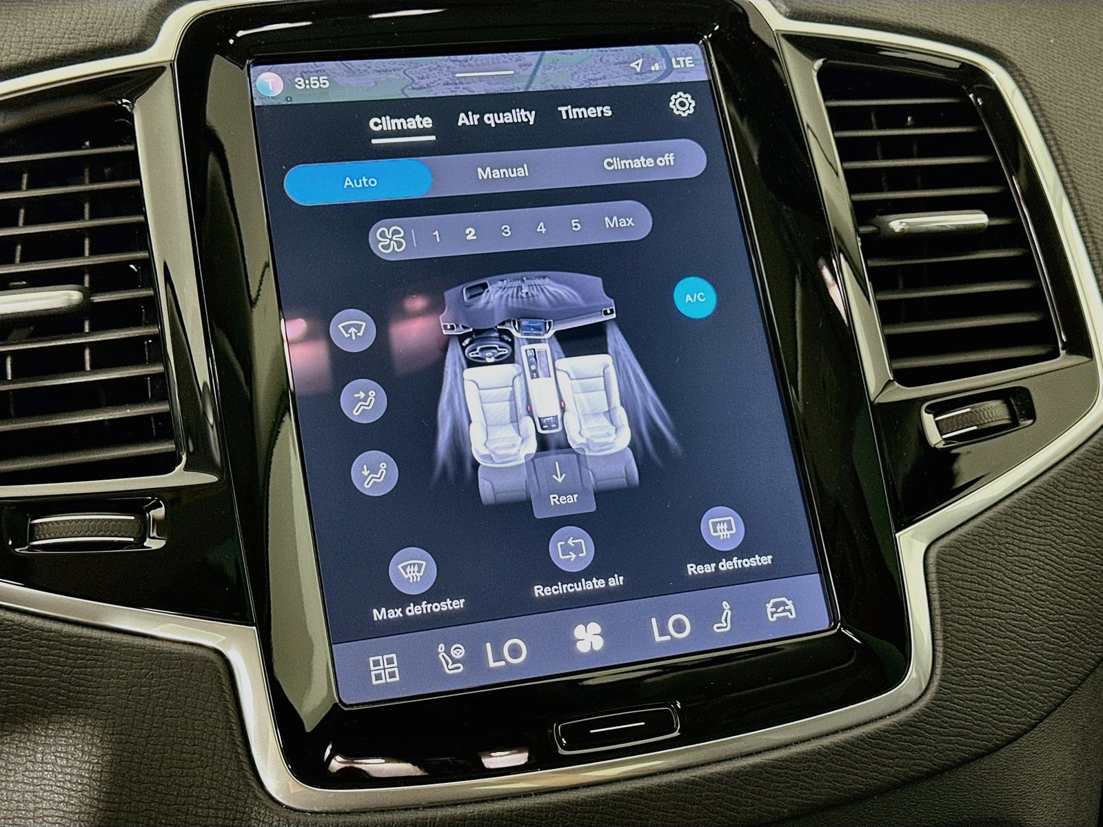 Certified 2025 Volvo XC90 B6 Plus AWD/4WD image 26