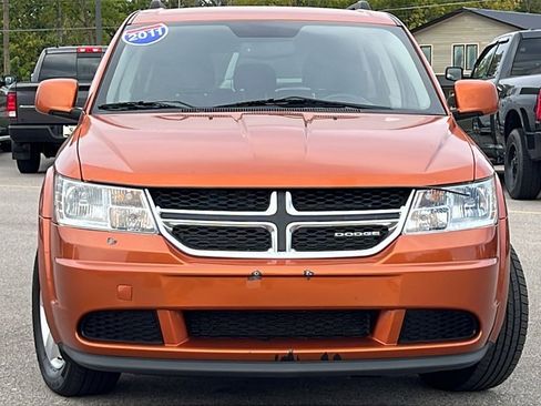 Used 2011 Dodge Journey Express image 3