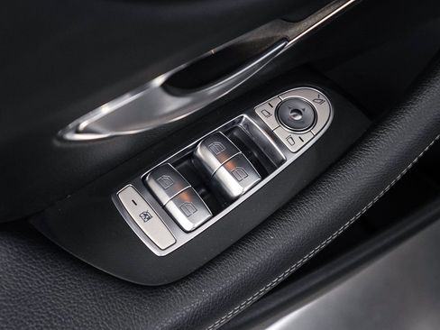 Used 2021 Mercedes-Benz E 450 Cabriolet image 28