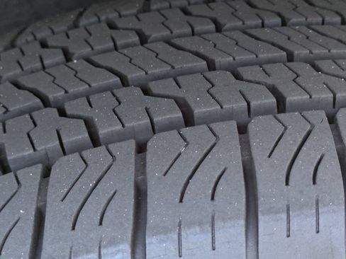 Certified 2025 Ford Expedition Active RWD image 9