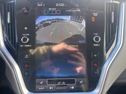 Used 2024 Subaru Outback Premium image 11