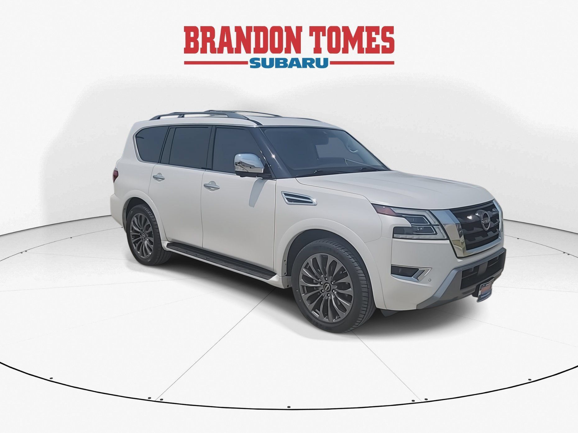 Used 2023 Nissan Armada Platinum w/ Captain's Chairs Package RWD image 2
