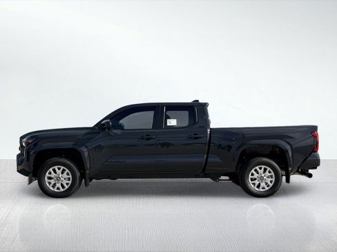 New 2025 Toyota Tacoma SR5 image 3