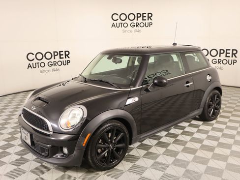 Used 2013 MINI Cooper S image 8