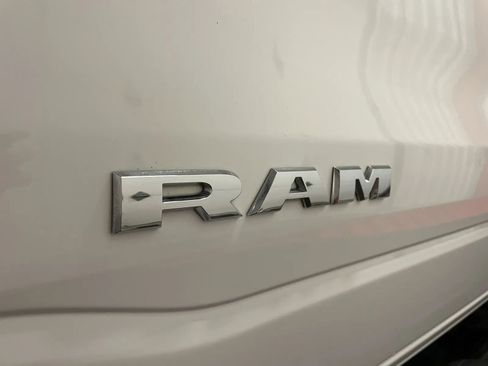Used 2021 RAM 1500 Big Horn AWD/4WD image 12