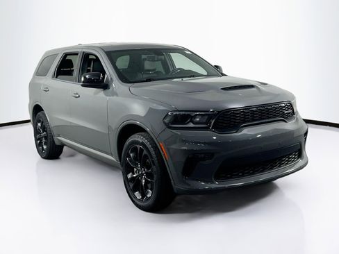 Used 2022 Dodge Durango GT w/ Blacktop Package image 3