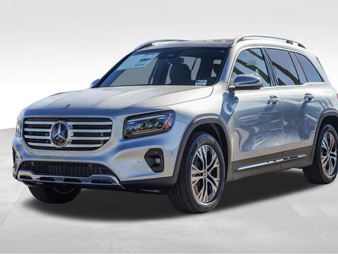 New 2026 Mercedes-Benz GLB 250 image 5