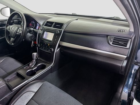 Used 2016 Toyota Camry SE image 29