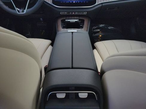 Used 2026 Mercedes-Benz E 350 Sedan image 22