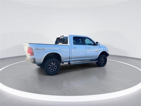 Used 2018 RAM 2500 Big Horn w/ Harvest Edition image 7