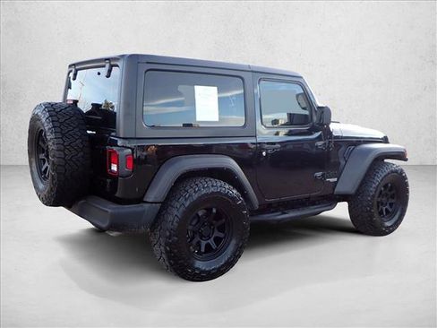 Used 2021 Jeep Wrangler Sport image 4