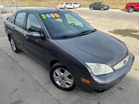 Used 2006 Ford Focus ST image 2