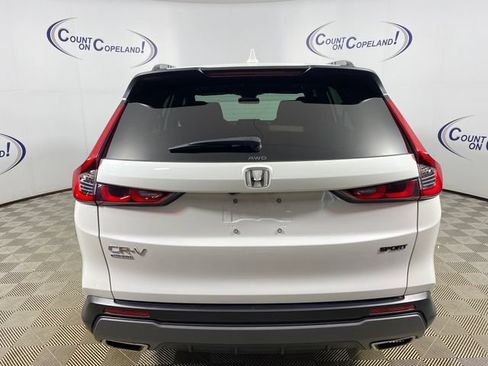 Used 2025 Honda CR-V Sport image 5