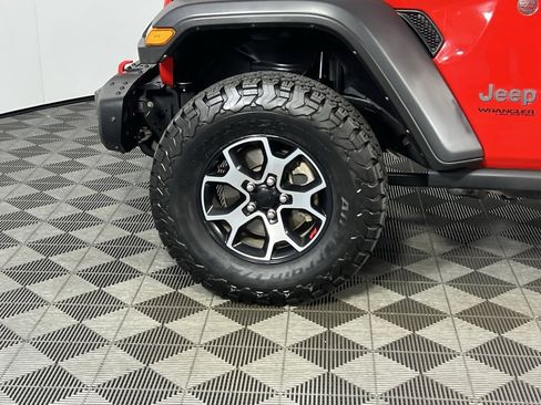 Used 2021 Jeep Wrangler Unlimited Rubicon w/ Dual Top Group image 11