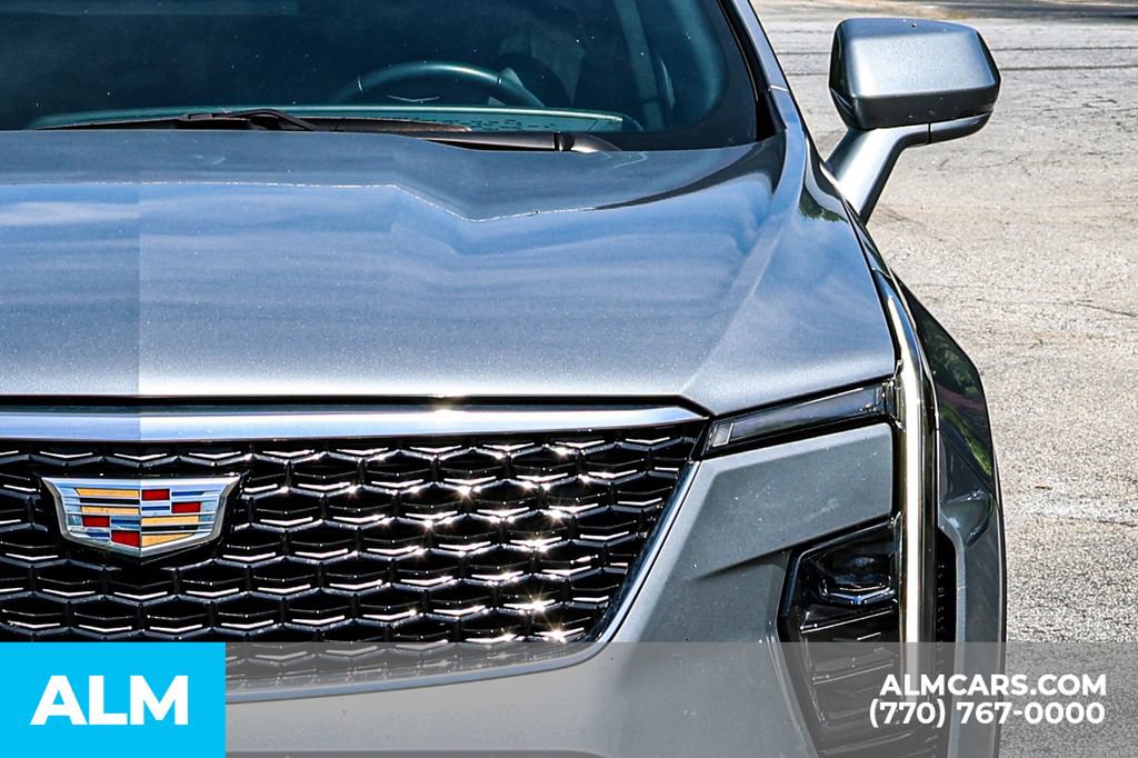 Used 2024 Cadillac XT4 Premium Luxury FWD image 14
