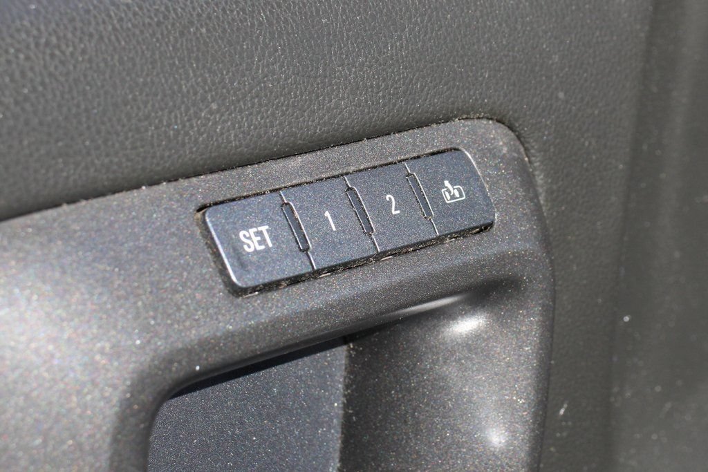 Used 2016 Chevrolet Silverado 2500 LTZ w/ Duramax Plus Package AWD/4WD image 16