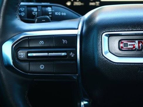 Used 2025 GMC Terrain Elevation image 14