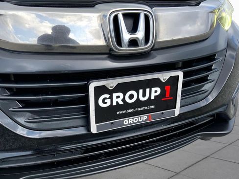 Used 2019 Honda HR-V LX image 29