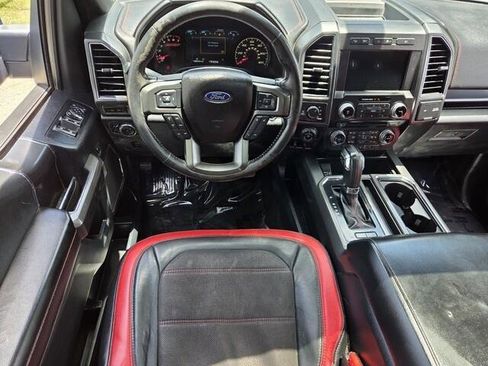Used 2017 Ford F150 Lariat w/ Equipment Group 502A Luxury AWD/4WD image 17