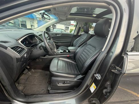 Used 2017 Ford Edge SEL w/ Equipment Group 201A AWD/4WD image 8