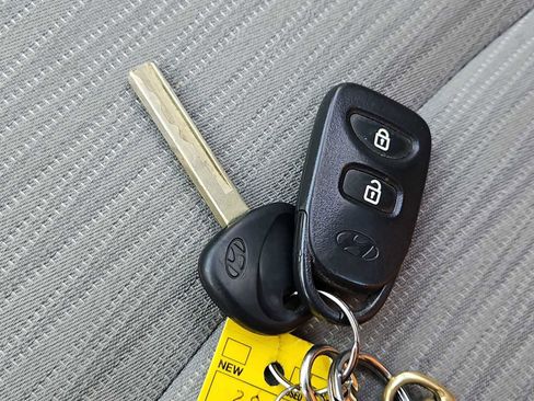 Used 2017 Hyundai Accent SE image 30