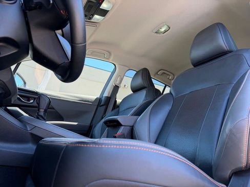 Certified 2024 Subaru Crosstrek 2.5i Limited w/ Crosstrek Mirror Package AWD/4WD image 10