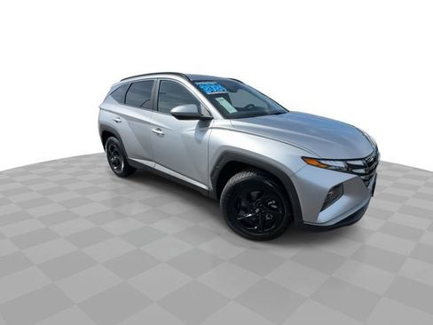 Used 2024 Hyundai Tucson SEL image 2