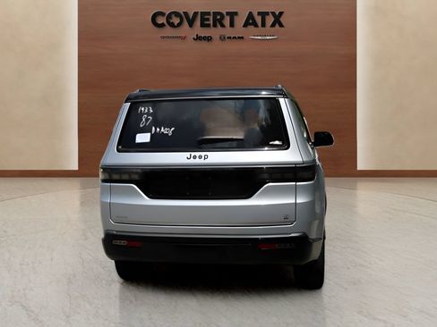 New 2026 Jeep Grand Wagoneer 4WD image 4