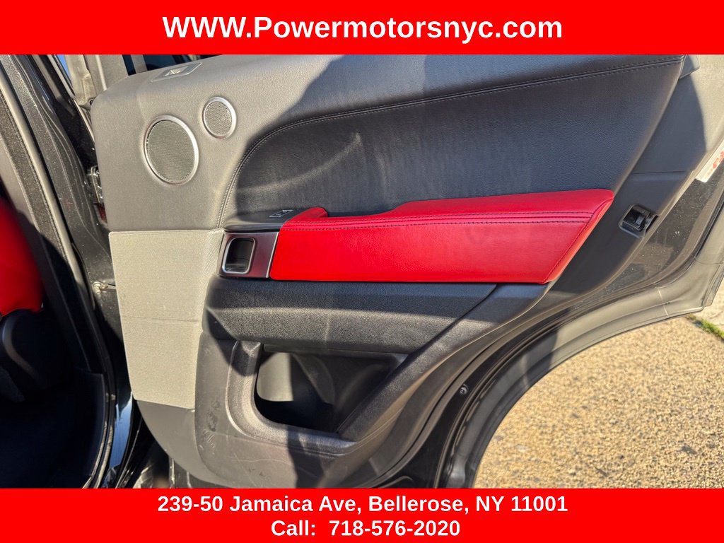 Used 2017 Land Rover Range Rover Sport SE AWD/4WD image 23