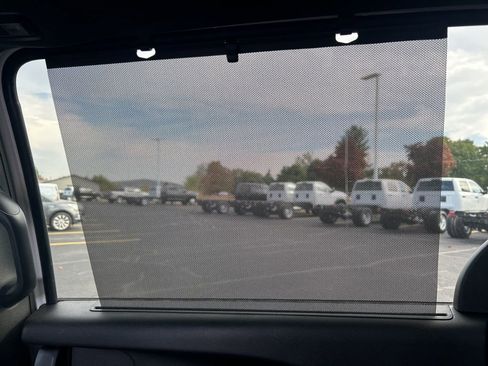 New 2026 Chrysler Pacifica Limited w/ S Appearance Package image 15