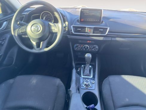 Used 2016 MAZDA MAZDA3 i Sport image 10