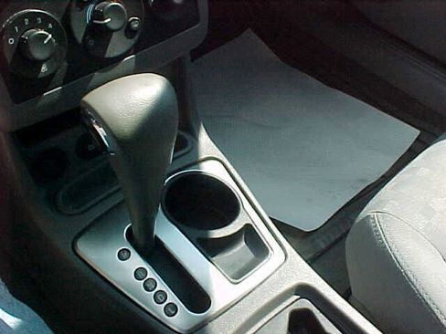 Used 2005 Chevrolet Malibu LS image 23