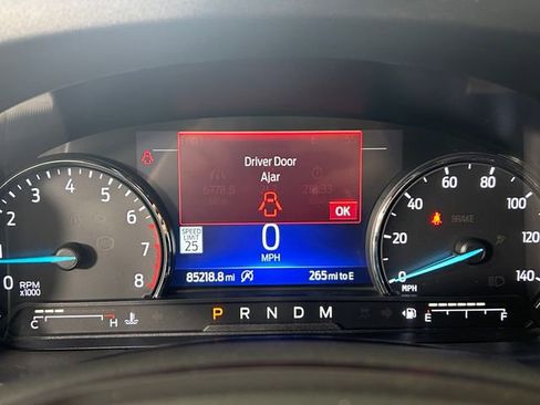 Used 2020 Ford Explorer XLT w/ Equipment Group 202A image 19