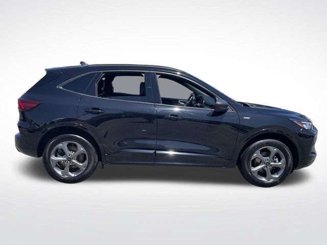 Used 2024 Ford Escape ST-Line AWD/4WD image 9