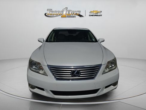 Used 2012 Lexus LS 460 w/ Comfort Pkg RWD image 2
