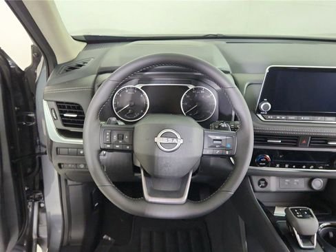 New 2026 Nissan Rogue SV image 18