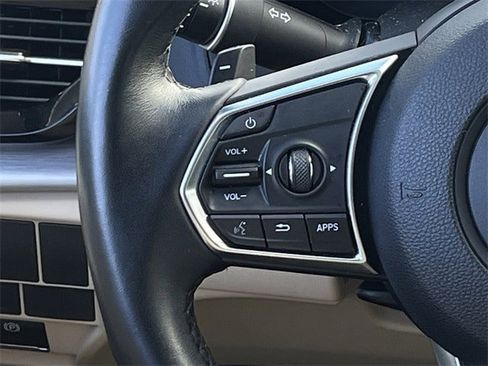 Used 2024 Acura RDX SH-AWD image 13