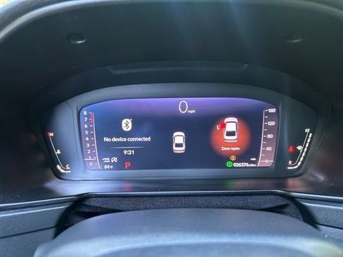 Used 2023 Honda Accord EX image 19