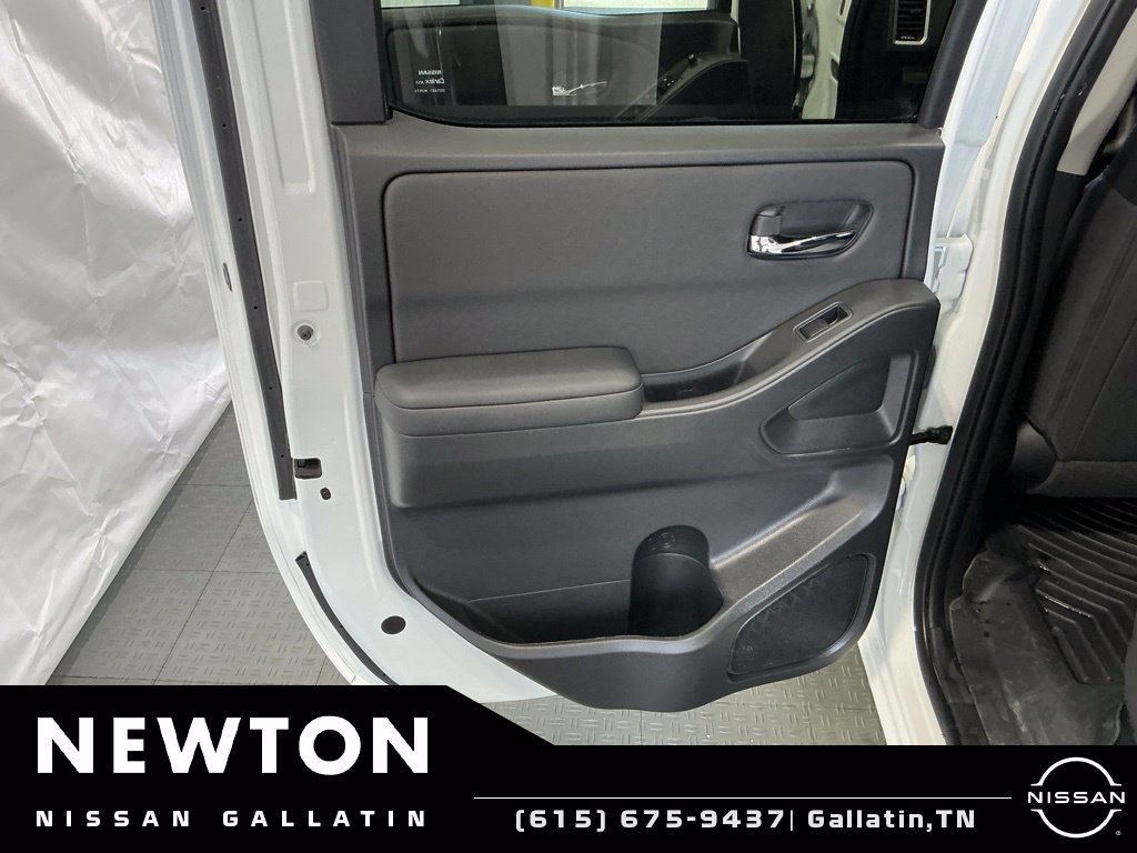 Used 2024 Nissan Frontier SV w/ Technology Package AWD/4WD image 34