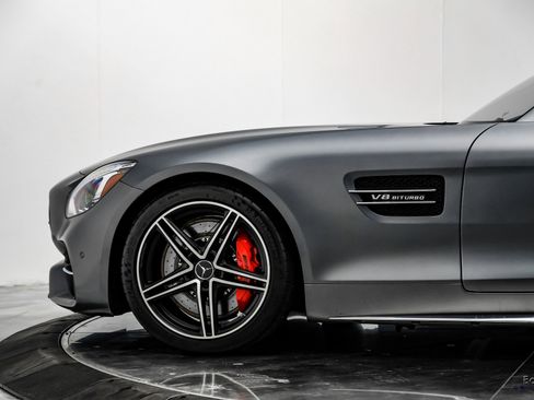 Used 2018 Mercedes-Benz AMG GT C image 7