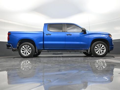 Used 2023 Chevrolet Silverado 1500 Custom RWD image 25