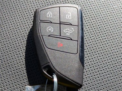 Used 2025 Chevrolet Silverado 1500 LTZ image 29