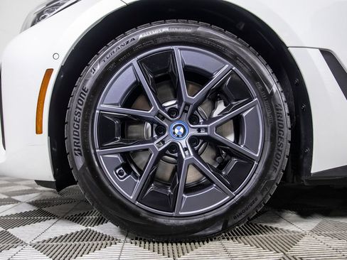 Used 2023 BMW i4 eDrive35 RWD image 38