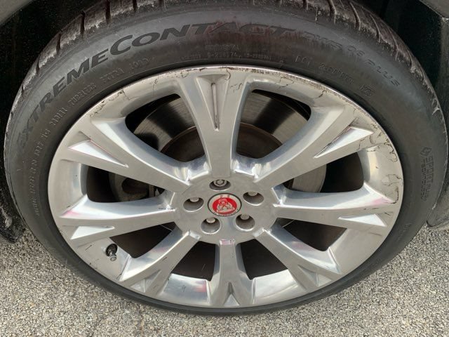 Used 2019 Jaguar XJ Supercharged RWD image 10