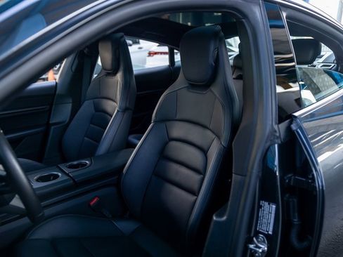 Used 2025 Porsche Cayenne S image 5