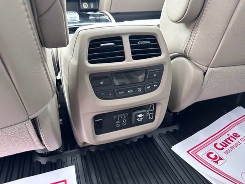 Used 2020 Honda Pilot Elite image 10