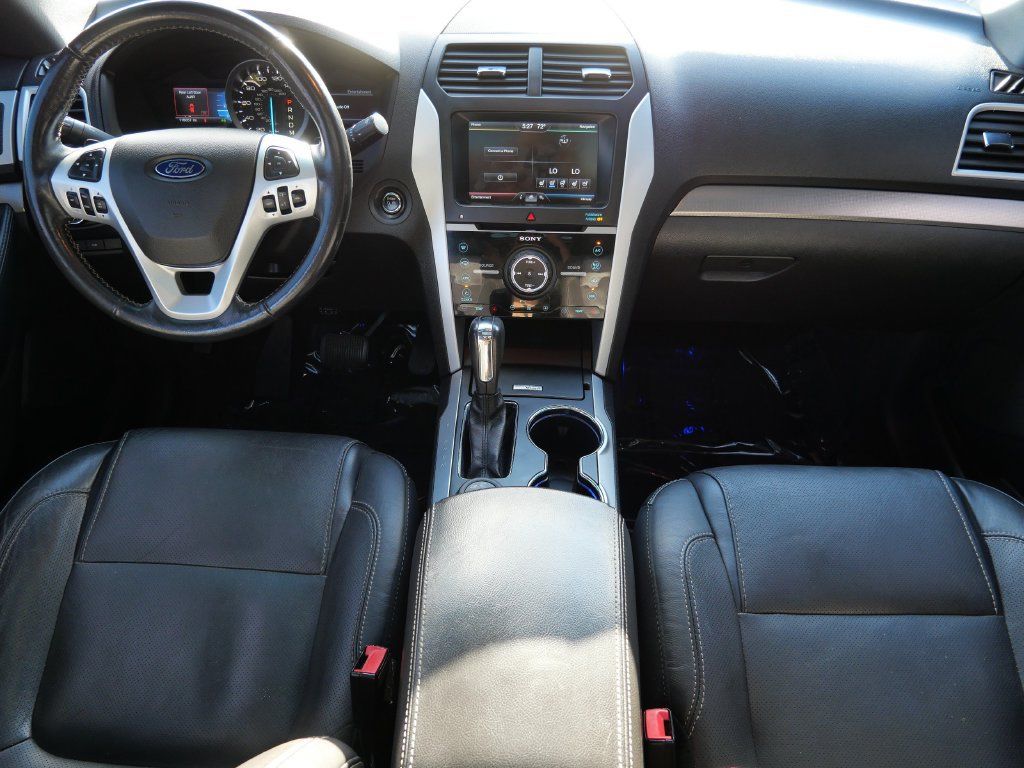 Used 2015 Ford Explorer Sport w/ Equipment Group 401A AWD/4WD image 16