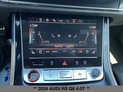Used 2024 Audi RS Q8 AWD/4WD image 44